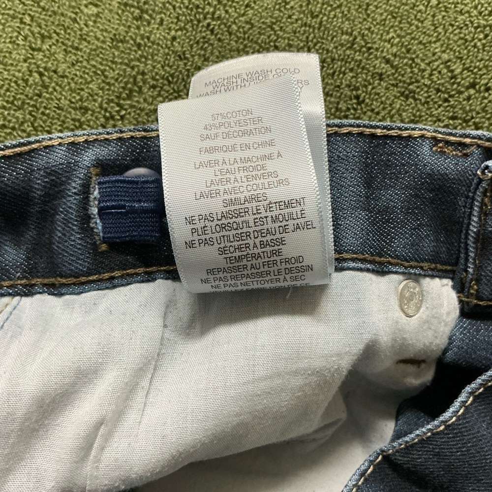 Levi's kids Demin Blue Straight-Leg Jeans with Distressed Finish Sz 10 Regular - Picture 9 of 10